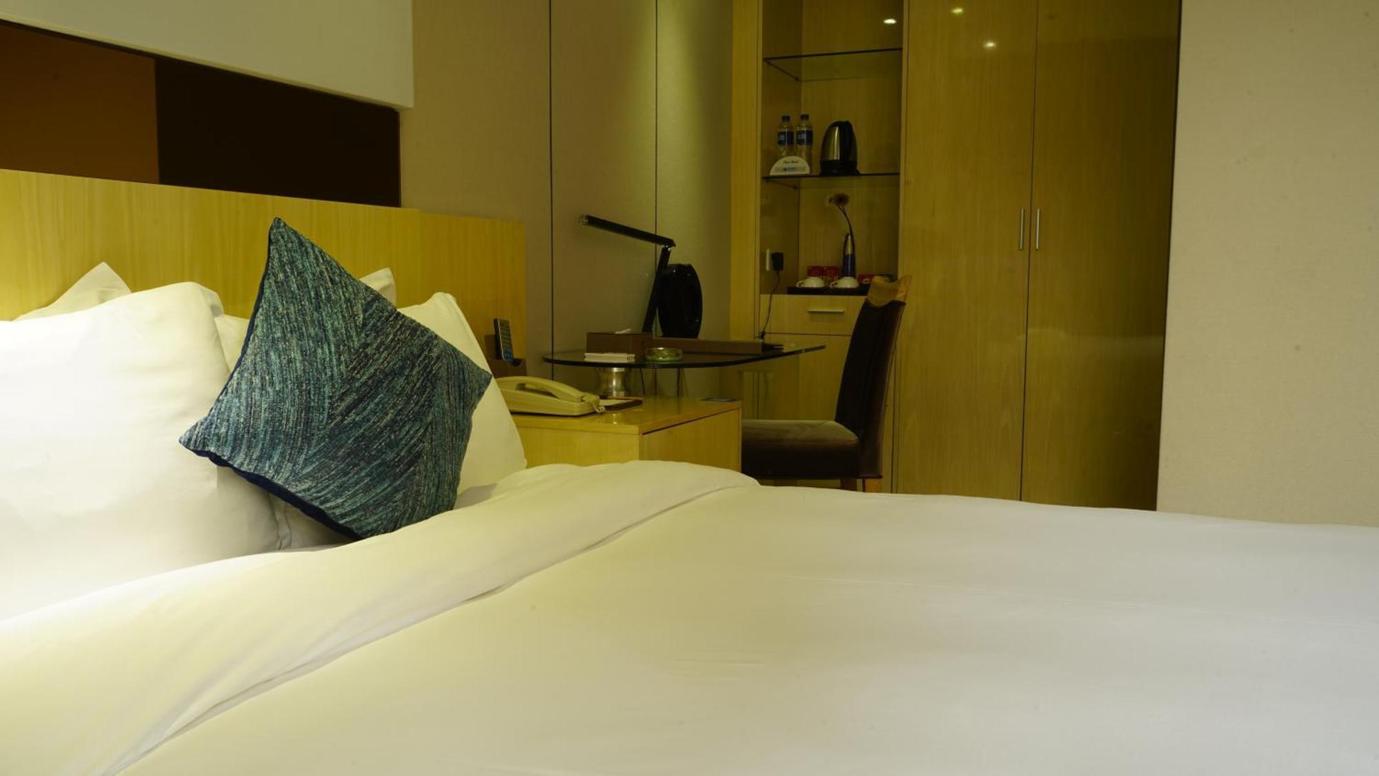 Paco Hotel Ouzhuang Metro Guangzhou-Free Shuttle To Canton Fair Eksteriør billede